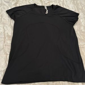 Lululemon swiftly tech top